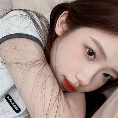 彩绘门 封面